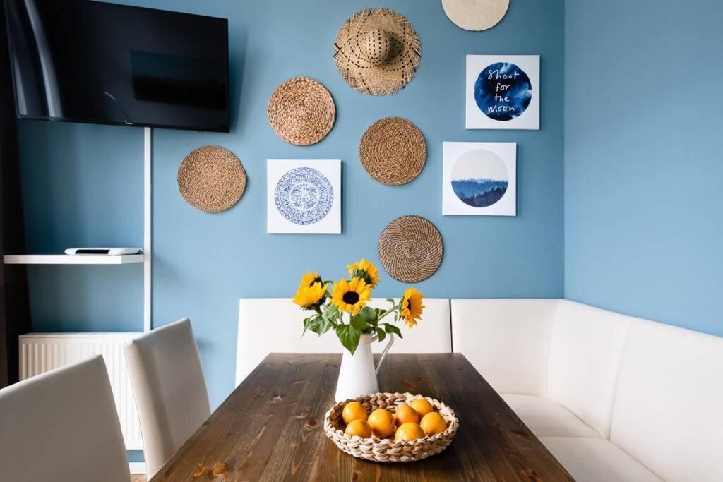Sc 05 By Rockchair Apartments L Superhost Status L 2 Bedrooms Boxspringbeds Balcony Elevator - Cozy Family & Business Flair Welcomes You! Берлин Екстериор снимка
